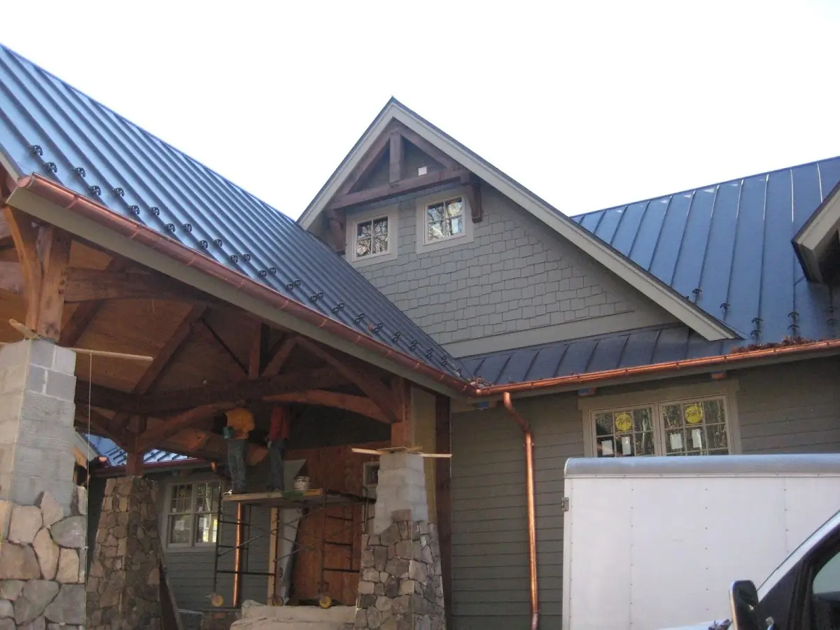Craftsman Roofing team delivering quality roofing work in Second Ward